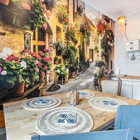 Blauquarz Und Rauchquarz Διαμέρισμα *