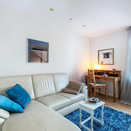 Blauquarz Und Rauchquarz Apartment *