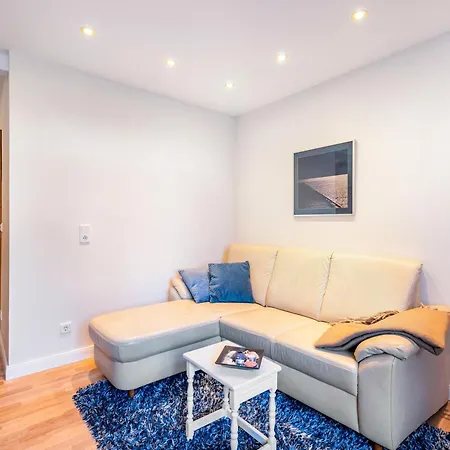 Blauquarz Und Rauchquarz *