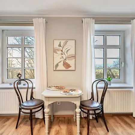 Blauquarz Und Rauchquarz Διαμέρισμα Reußenköge